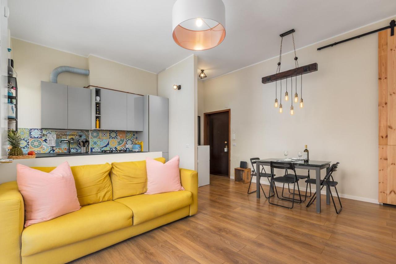 Maiolica Apartment - Free Parking And Great Connection To Linate And Duomo ميلان المظهر الخارجي الصورة